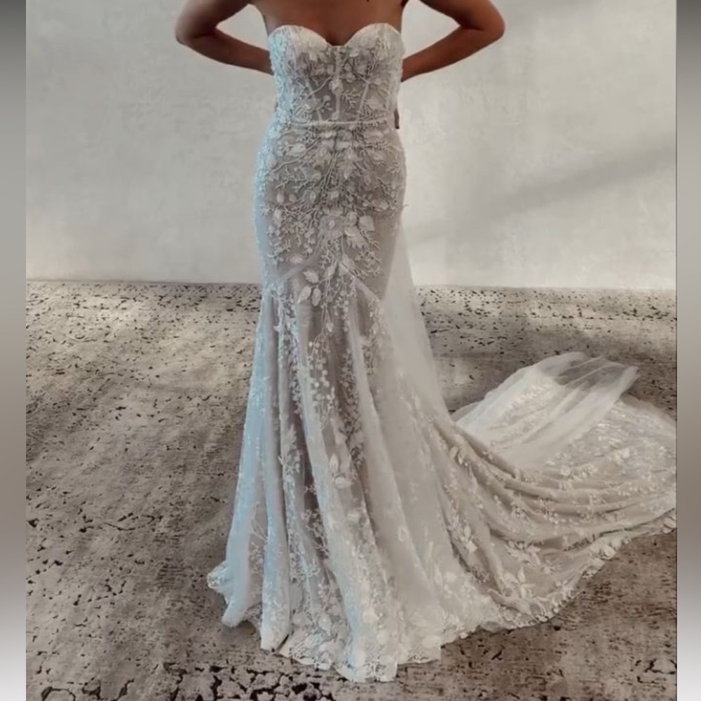 Made with Love Bridal: ‘Penny’ Wedding Dress